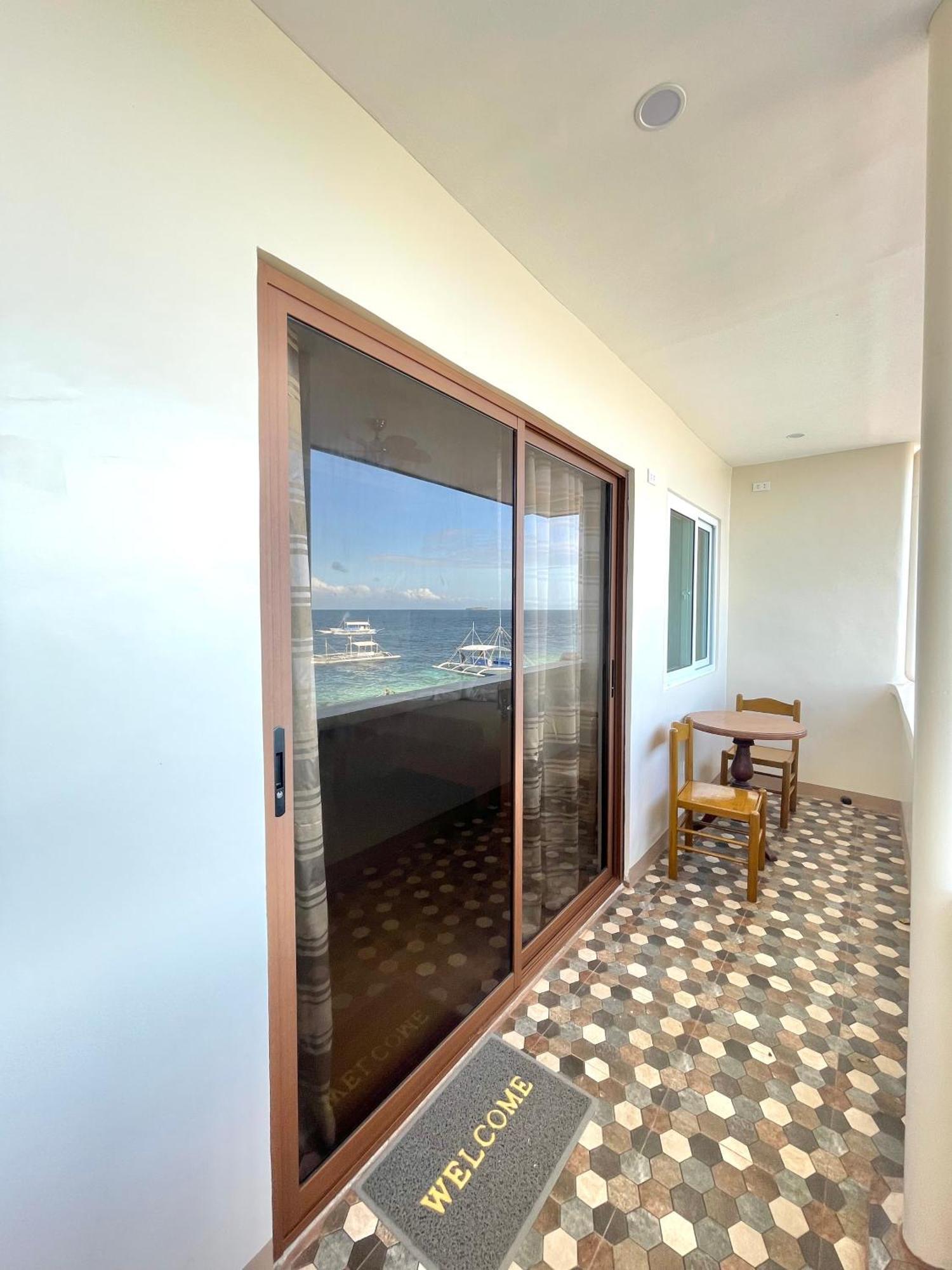 Marina Village Moalboal Dış mekan fotoğraf